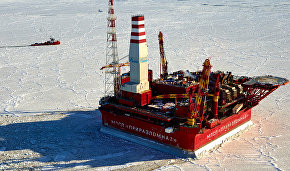 Морская нефтедобывающая платформа «Приразломная»